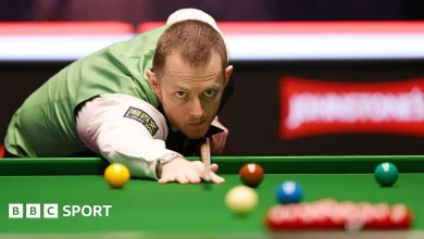 Allen too good for Williams in Masters last-16 tie