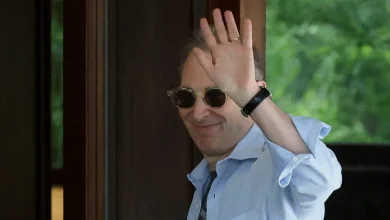 Amazon Layoffs: Internal Memos Explain Job Cuts Amid Startup Shift