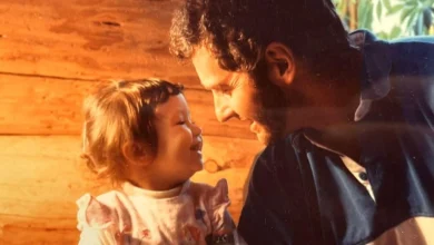 An Oregon woman was a baby when her mother was murdered. Decades later, evidence points to her loving father.