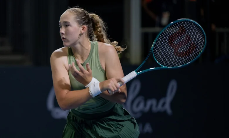Andreeva saves match points, Kostyuk stuns Anisimova in Brisbane