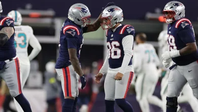 Andres Borregales DRILLS 59-yard FG as first half time expires