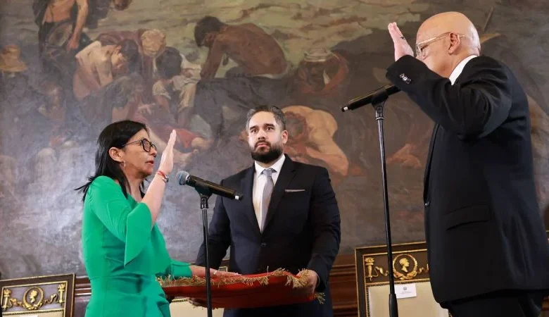 Anti-aircraft fire seen over Caracas as country remains on edge after Maduro’s capture - live updates