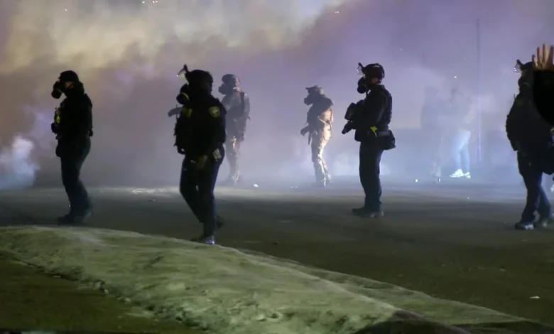 Appeals court halts ruling restricting federal agents from retaliating against protesters