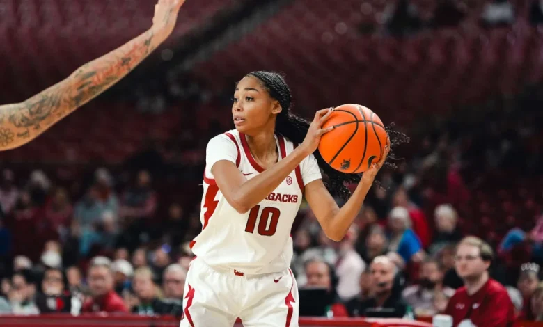 Arkansas Loses SEC Opener to No. 12 Vanderbilt