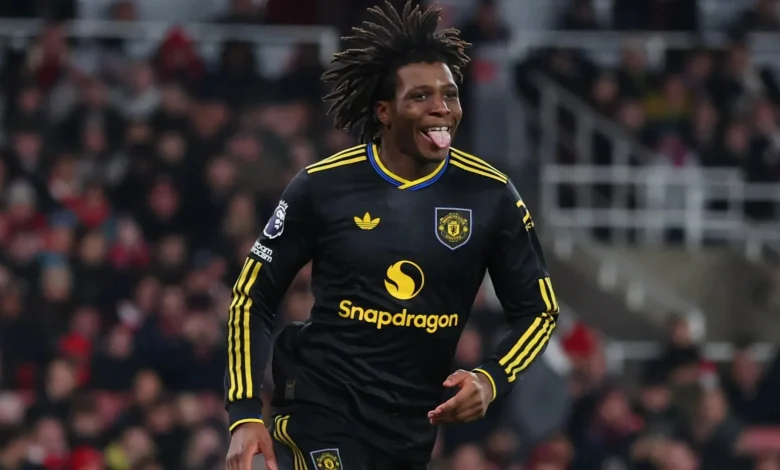 Arsenal vs Man Utd LIVE SCORE: Premier League clash on NOW, latest updates