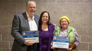 Ashland mayor highlights city accomplishments, honors two local volunteers at town hall