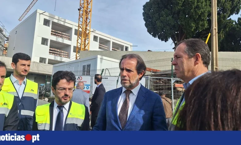 “Até ao Verão vamos entregar mais 301 fogos”