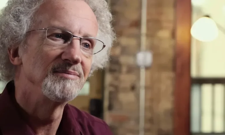 Author Philip Yancey Confesses Affair, Withdraws from Ministry