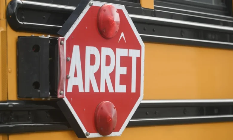 Autobus scolaires | Le signal d’arrêt trop souvent ignoré, déplorent les transporteurs