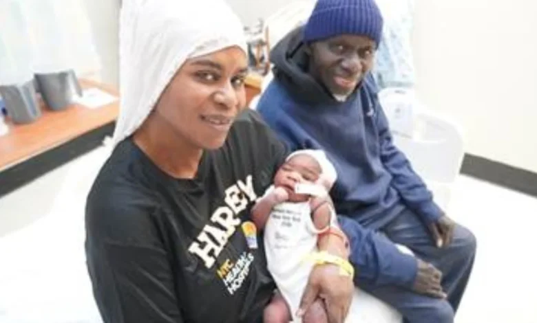 Baby New Year! Couple welcomes baby girl in Harlem at the stroke of midnight