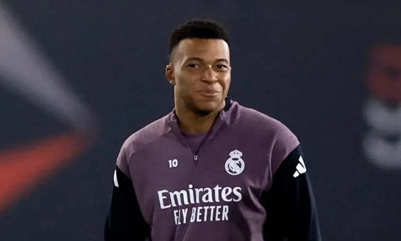 Barcelona vs Real Madrid: Supercopa final 2026 – El Clasico, teams, start