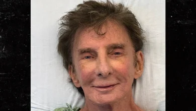 Barry Manilow Shares Update After Lung Cancer Diagnosis