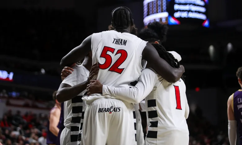 Bearcats Open Big 12 Play against No. 8 Houston Saturday Afternoon