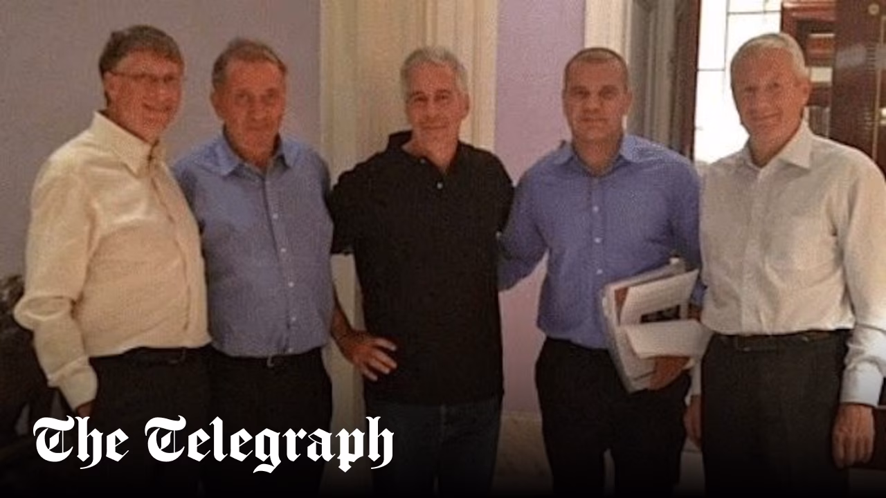 Bill Gates caught STD from Russian girls, Epstein claimed