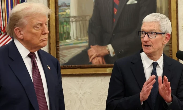 Billionaire CEOs Party With Trump and Melania After His Goons Kill Nurse