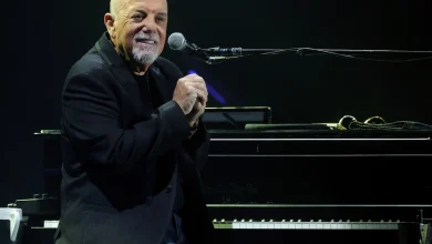 Billy Joel performs first show since revealing brain disorder diagnosis