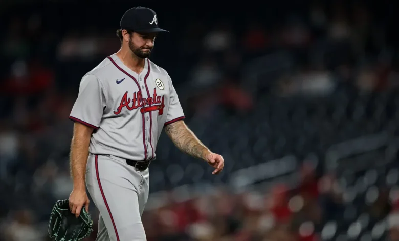 Blue Jays Sign Ex-Red Sox, Braves 4-Year Veteran