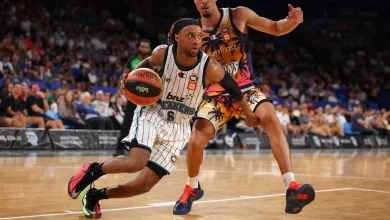 Breakers notch crucial win after Cairns coach ejected