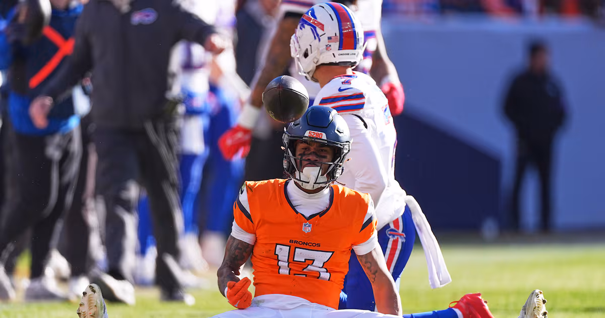 Broncos’ Bryant, Franklin exit with injuries against Bills