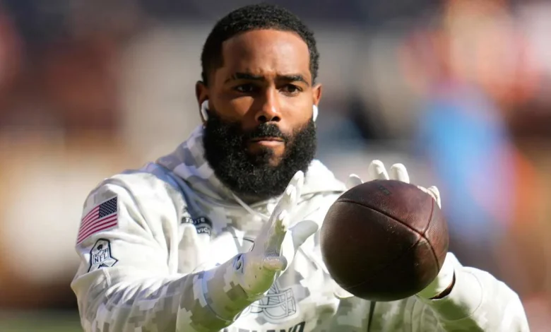 Broncos' Elijah Moore on Bills' injury situation at WR: 'They don't really throw it to the receivers anyway'