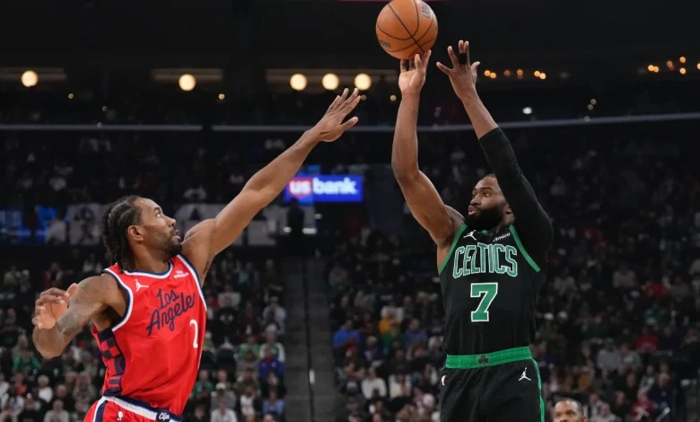 Brown ties career-high with 50 points in Celtics' romp over Clippers