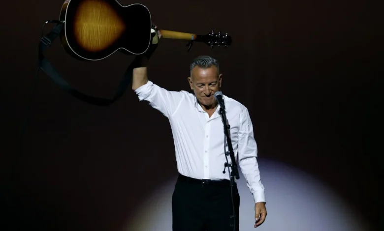 Bruce Springsteen To Perform At Minneapolis Anti-ICE National Shutdown Protest