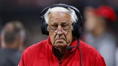 Bucs offensive consultant Tom Moore announces his retirement
