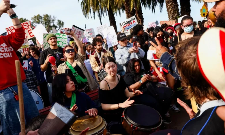 Businesses close, students walk out as SF joins national ICE protest and strike
