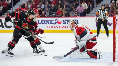 Bussi makes 35 saves, Hurricanes cruise past Senators