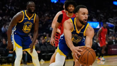 Butler, Curry help Warriors run away from Trail Blazers for win