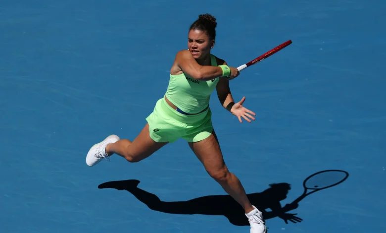 By the numbers: Paolini, Sakkari lead early Day 1 Australian Open winners