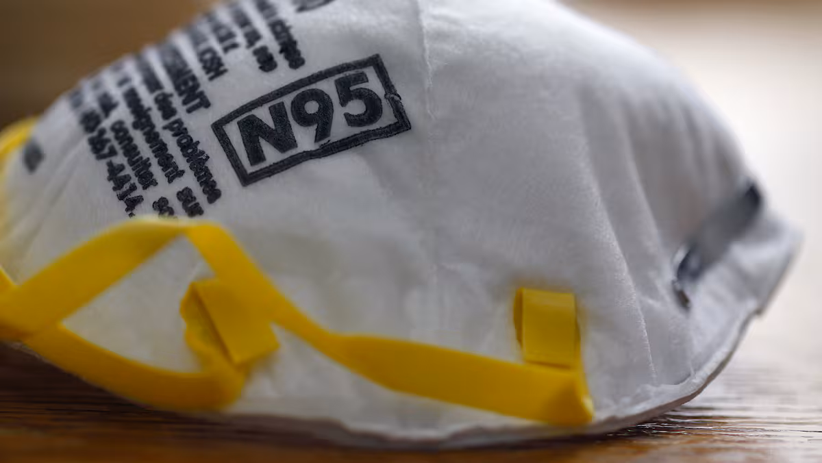 COVID-19: une entreprise doit rembourser 46,4 M$ pour avoir livré les mauvais masques