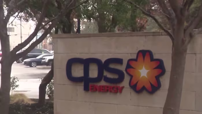 CPS Energy urges conservation during peak hours ahead of icy weekend