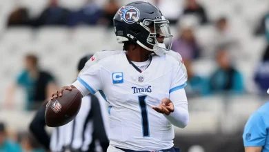 Cam Ward injury update: Titans QB heads to locker room vs. Jaguars