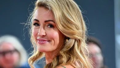 Cat Deeley strips off clothes for cheeky dip in sea amid Patrick Kielty split