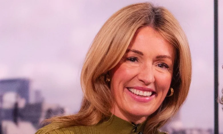 Cat Deeley's knitted midi dress is the easy-going staple that works for every occasion