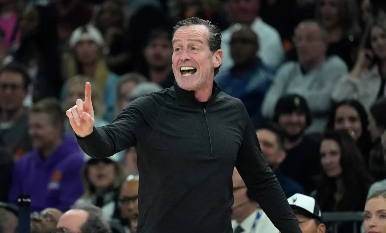 Cavs' Kenny Atkinson vents frustration with officials following Friday night's loss to Phoenix Suns