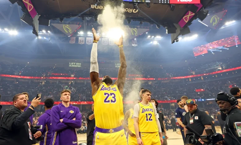 Cavs spoil LeBron James’ teary-eyed homecoming in 129-99 blowout win over Lakers