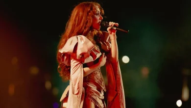 Chappell Roan Performs 'The Subway' for 'New Year's Rockin' Eve'