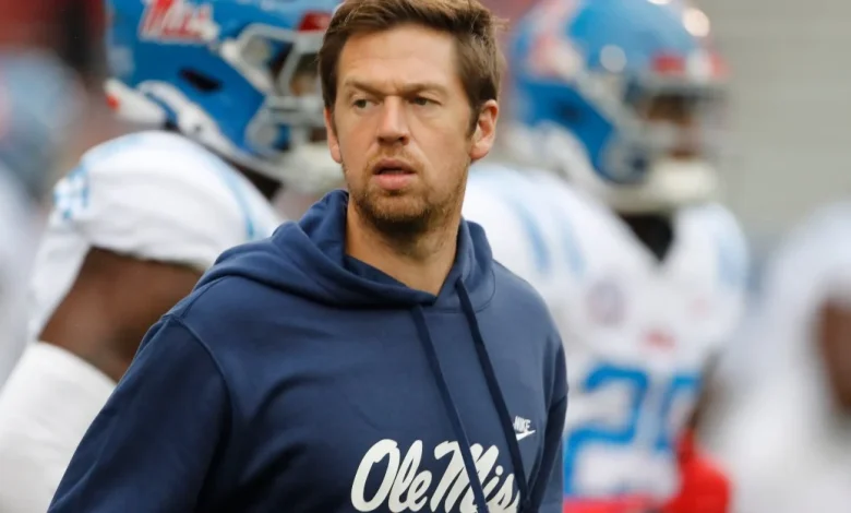 Charlie Weis Jr. will not be the Eagles’ new offensive coordinator