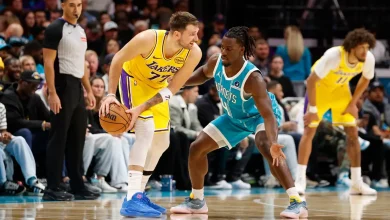 Charlotte Hornets at Los Angeles Lakers odds, picks and predictions