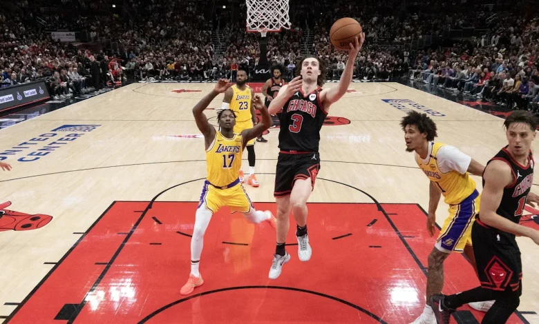 Chicago Bulls Injury Report: Josh Giddey's Workload, Lakers Without Austin Reaves