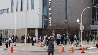 Chicago Public Schools, suburban districts cancel classes Friday due to frigid weather
