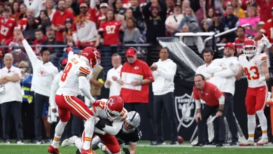 Chiefs vs Raiders: Chamarri Conner intercepts Kenny Pickett in Week 18