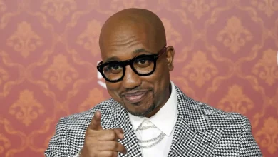 Chris Redd talks 'pill issues,' dating Kenan Thompson's ex-wife