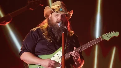 Chris Stapleton’s “Tennessee Whiskey” Is First Country Song to Go Double Diamond