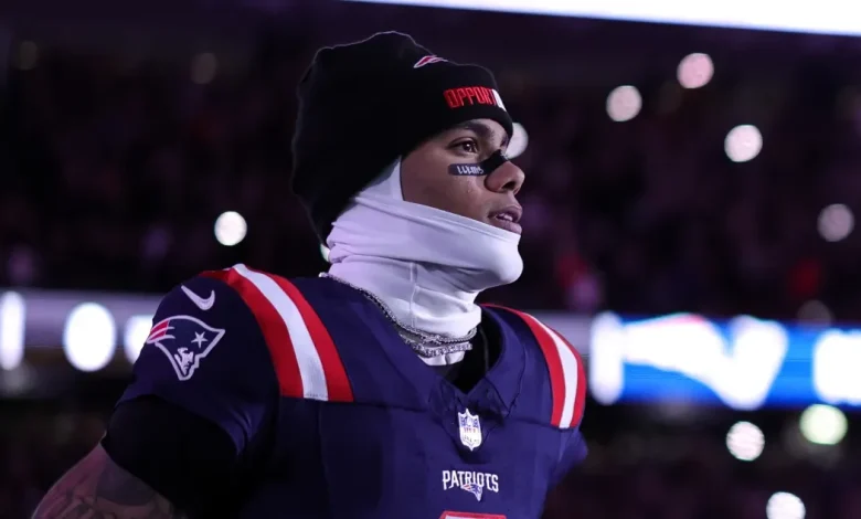 Christian Gonzalez injury update: Patriots CB leaves Chargers game