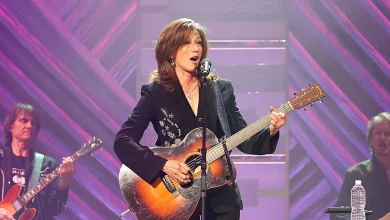 Christian music icon Amy Grant invokes ‘6th of January’ in new song asking if 'we’ve lost our way'