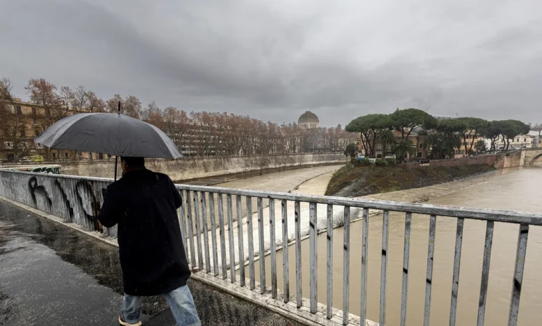Circola un'ordinanza falsa, domani scuole aperte a Roma