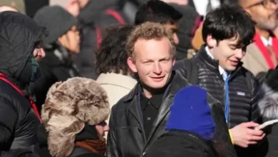 Claire Valdez launches a bid for Congress staffed by Mamdani’s consigliere